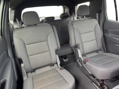 2025 Chevrolet Traverse FWD LT