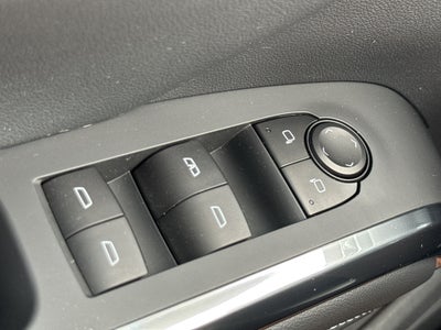 2025 Chevrolet Traverse FWD LT