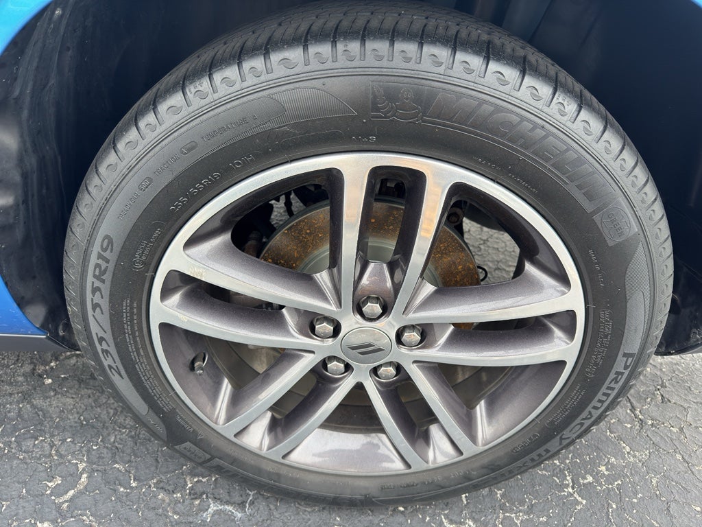 2019 Dodge Challenger SXT AWD