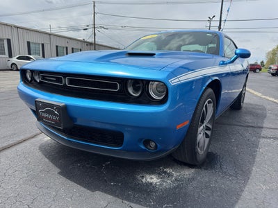 2019 Dodge Challenger SXT AWD
