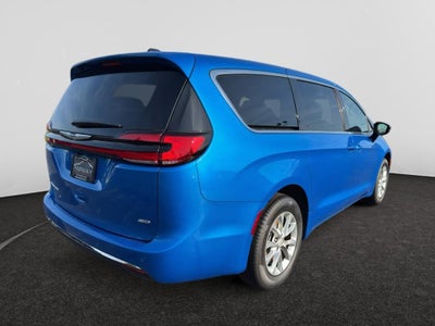 2026 Chrysler Pacifica PACIFICA SELECT AWD