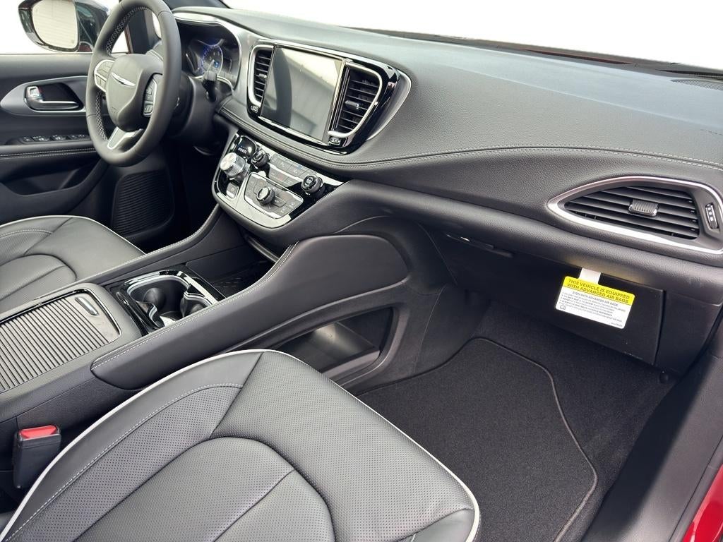 2026 Chrysler Pacifica PACIFICA LIMITED AWD