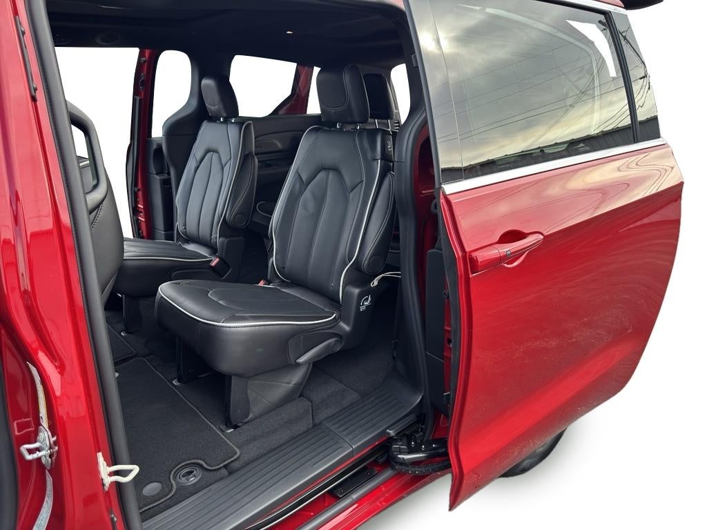 2026 Chrysler Pacifica PACIFICA LIMITED AWD