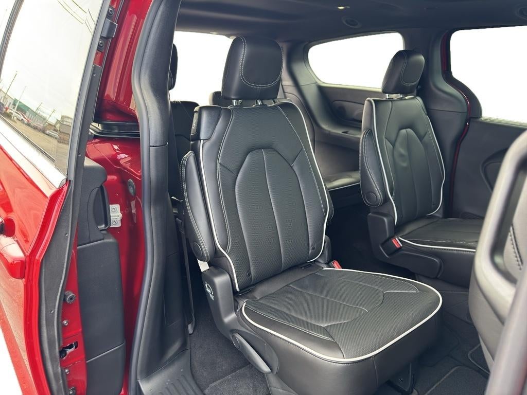2026 Chrysler Pacifica PACIFICA LIMITED AWD