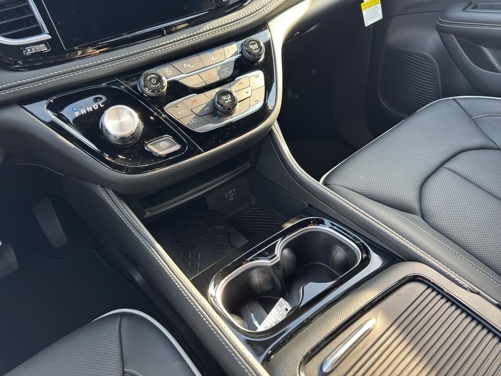2026 Chrysler Pacifica PACIFICA LIMITED AWD