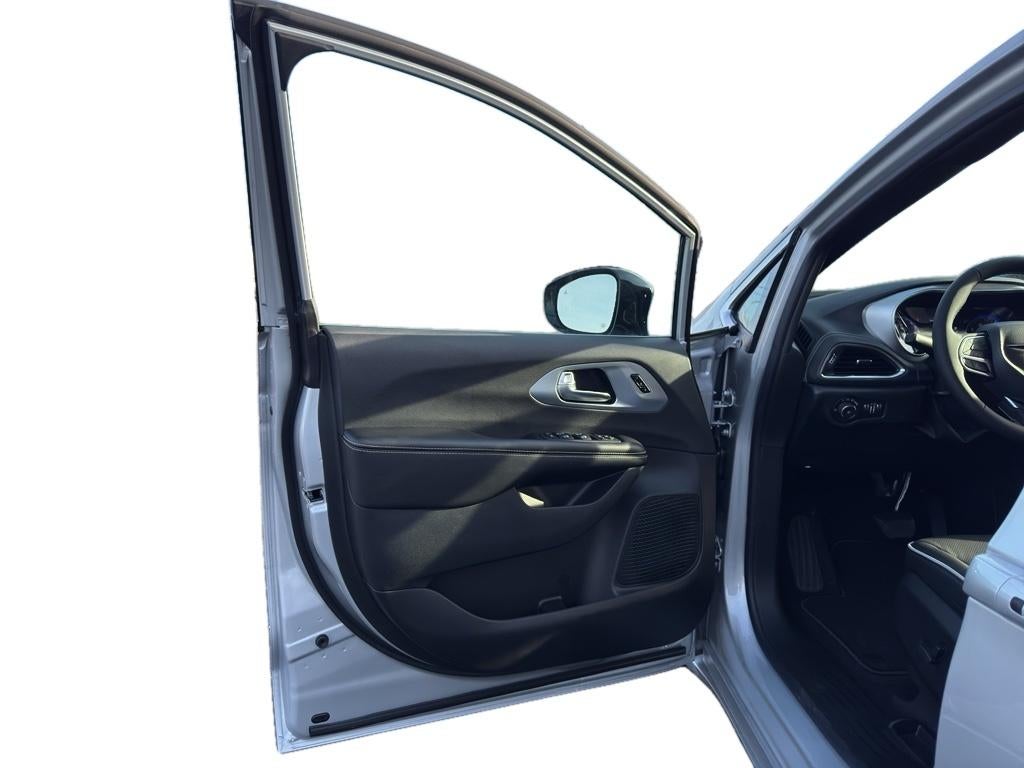 2026 Chrysler Pacifica PACIFICA LIMITED AWD