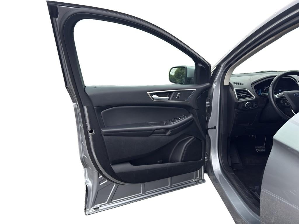 2024 Ford Edge Base
