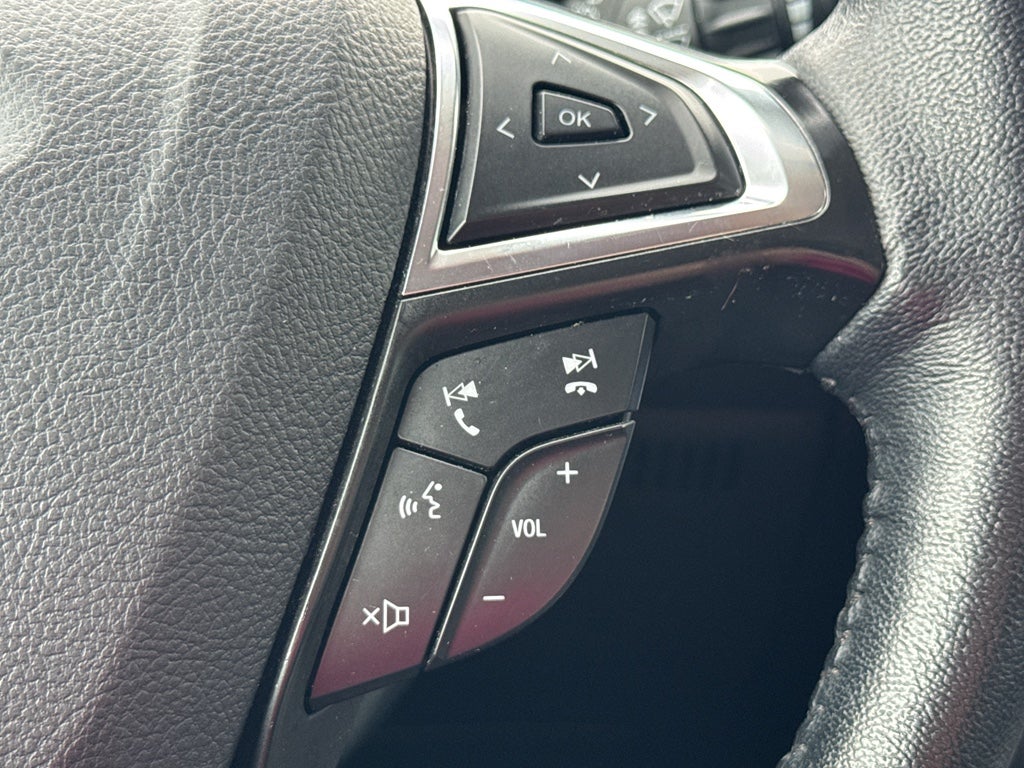 2024 Ford Edge Base