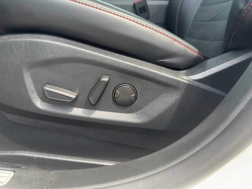 2024 Ford Edge ST-Line