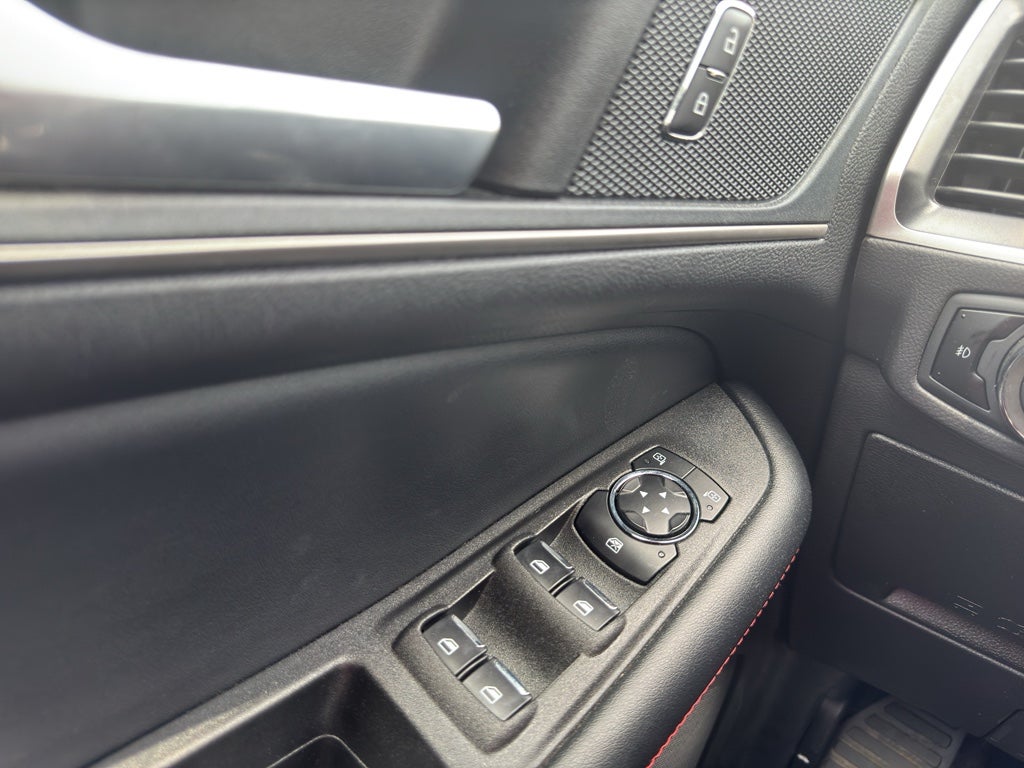 2024 Ford Edge ST-Line