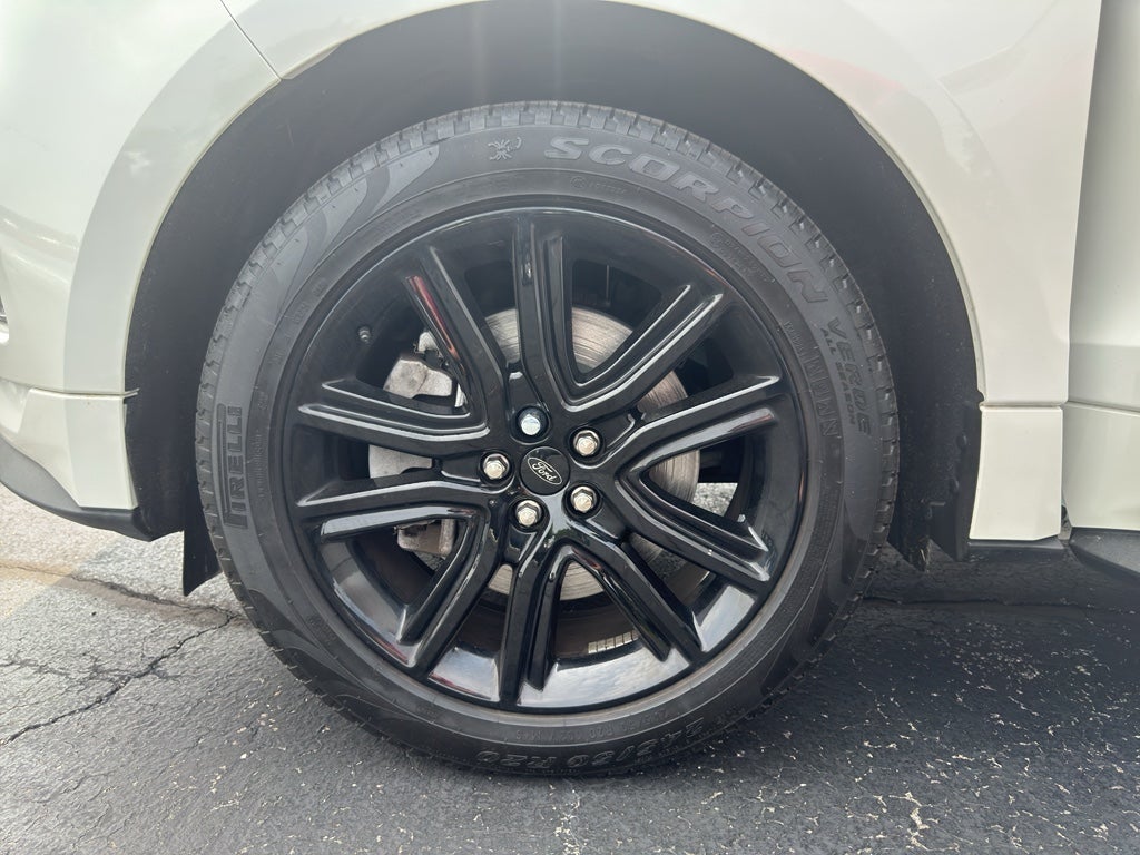 2024 Ford Edge ST-Line