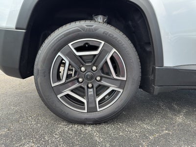 2026 Jeep Cherokee CHEROKEE LAREDO 4X4