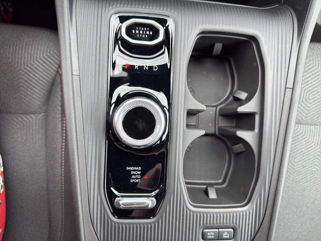 2026 Jeep Cherokee CHEROKEE LAREDO 4X4