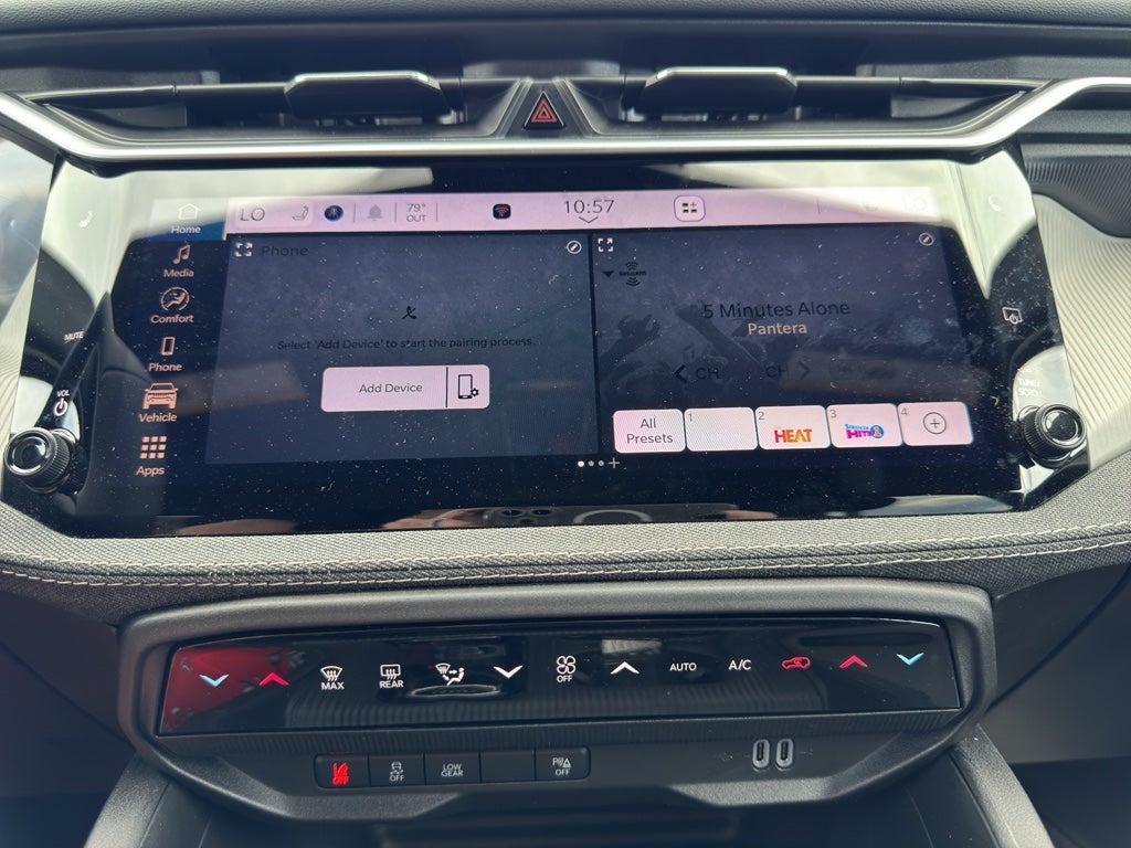 2026 Jeep Cherokee CHEROKEE LAREDO 4X4