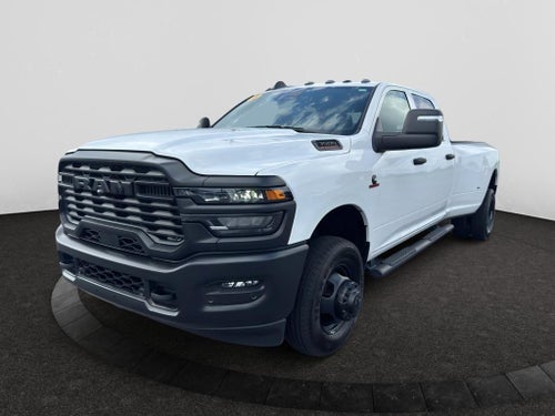 2026 RAM 3500 Tradesman Crew Cab 4x4 8' Box