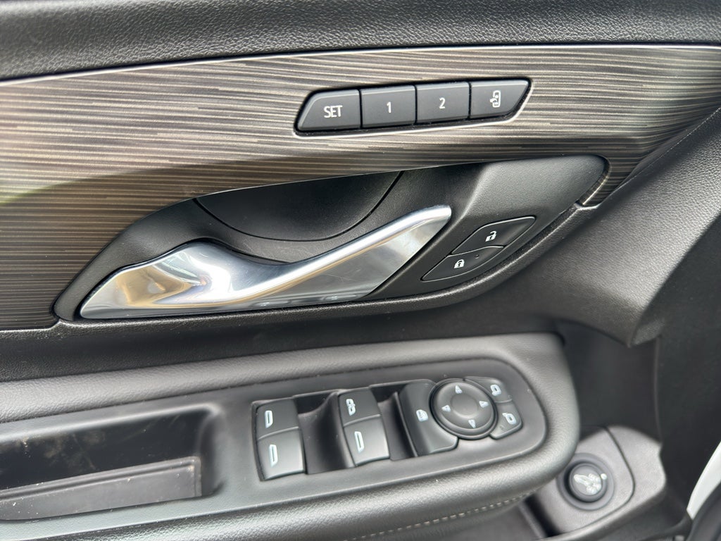2024 GMC Terrain AWD SLT