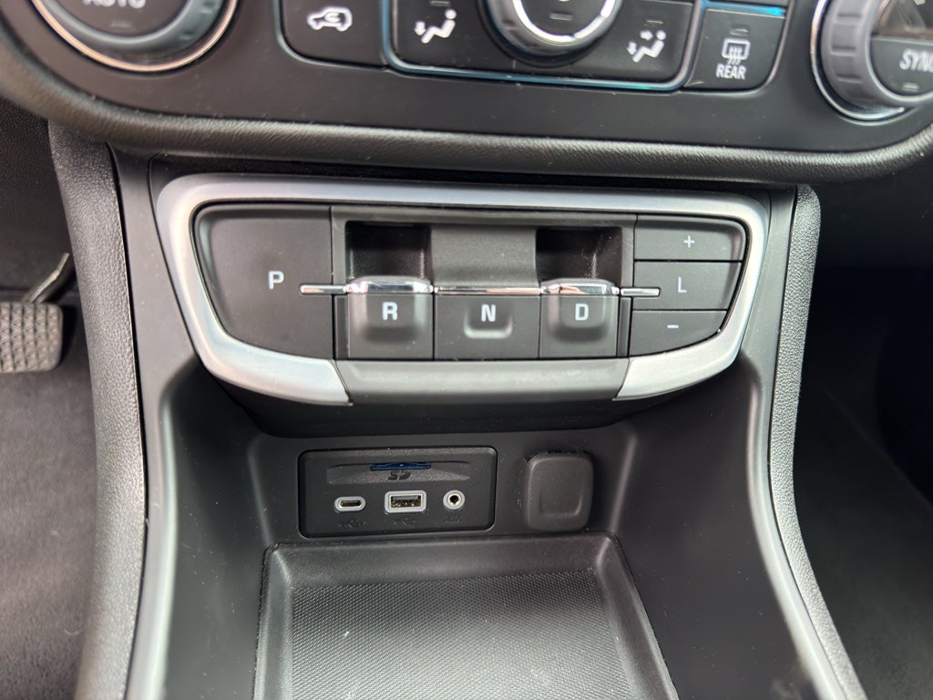 2024 GMC Terrain AWD SLT