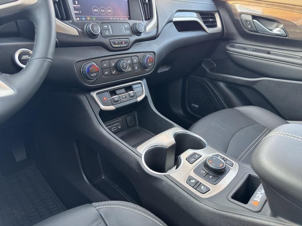 2024 GMC Terrain AWD Denali