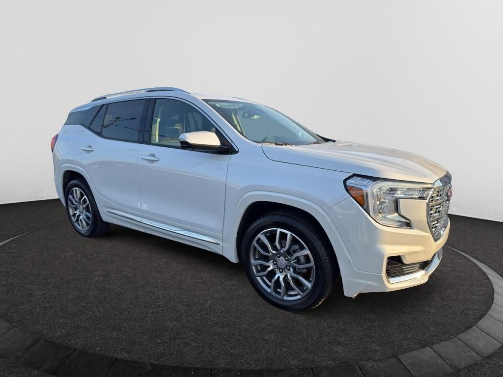 2024 GMC Terrain AWD Denali