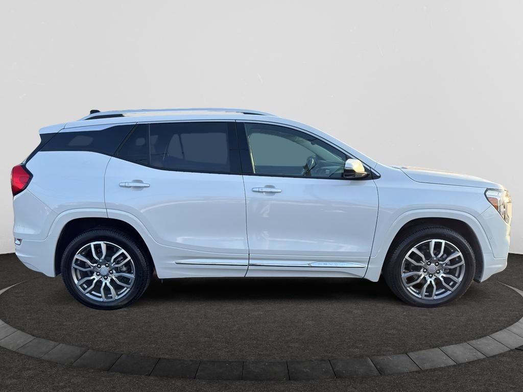 2024 GMC Terrain AWD Denali