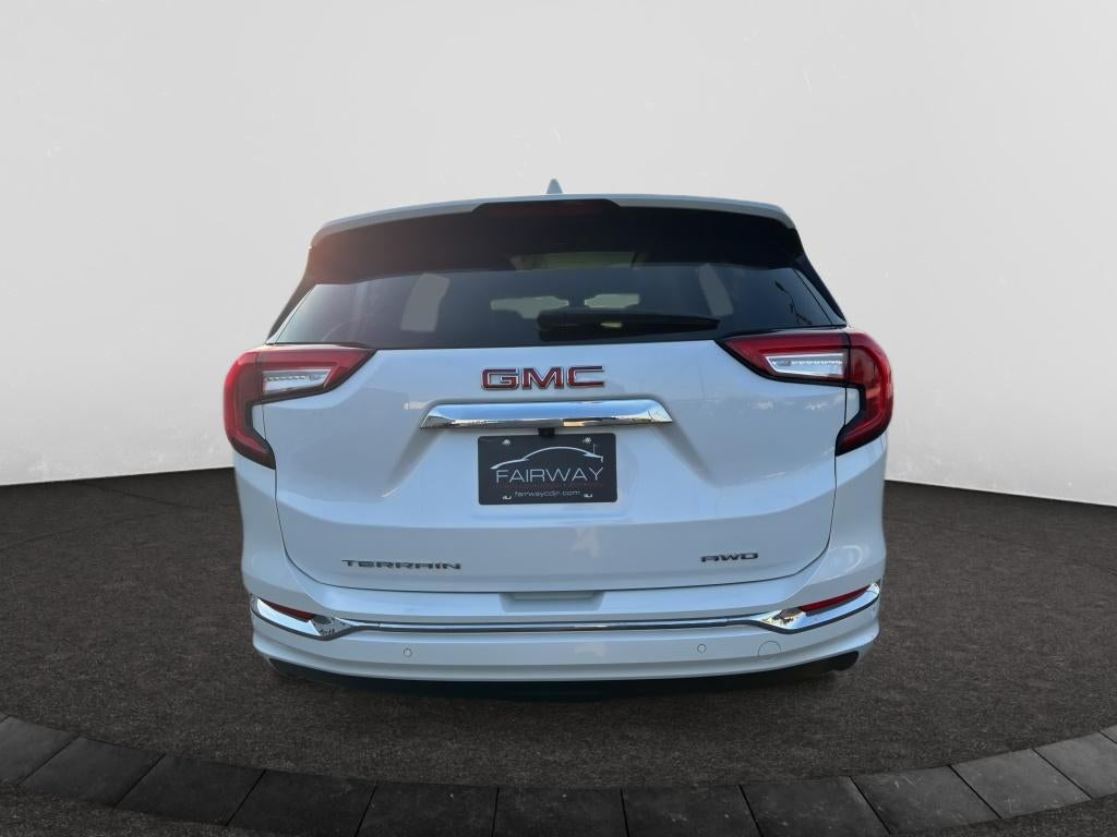 2024 GMC Terrain AWD Denali