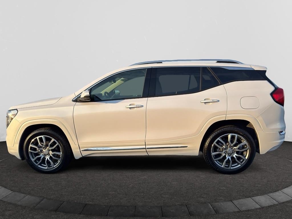2024 GMC Terrain AWD Denali