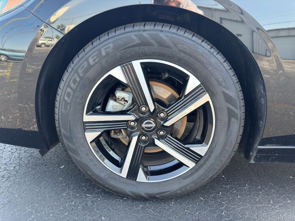 2024 Nissan Sentra SV Xtronic CVT