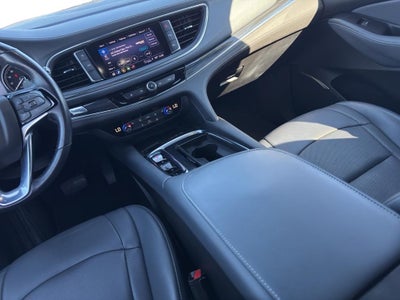 2024 Buick Enclave Essence AWD