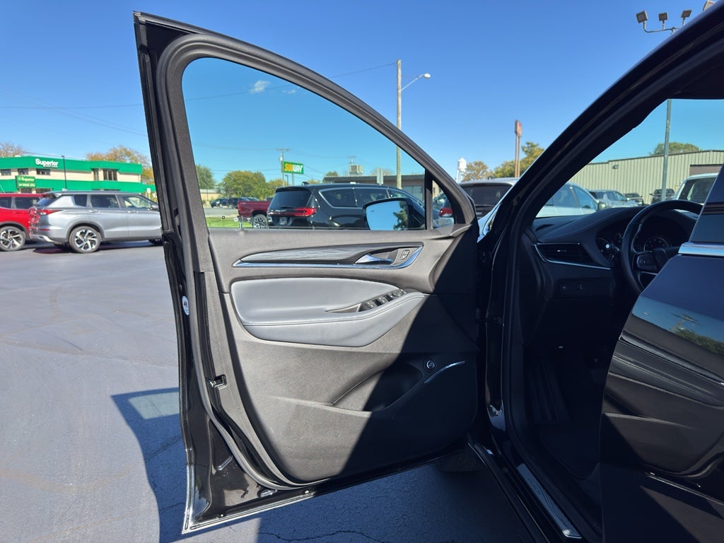 2024 Buick Enclave Essence AWD