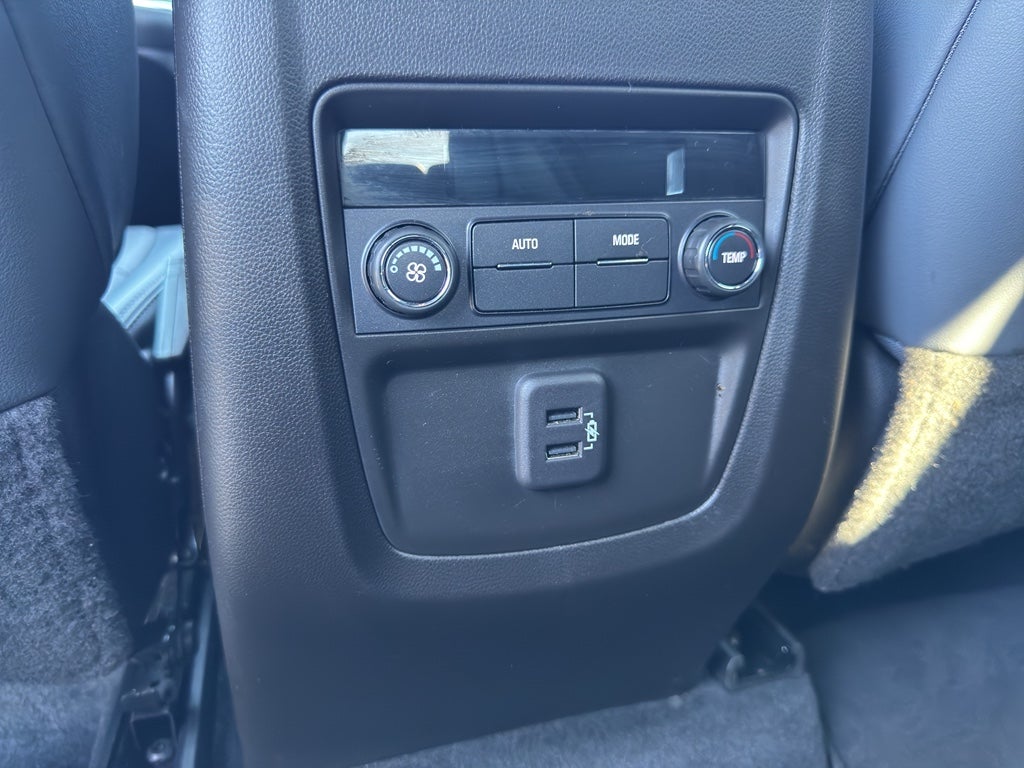2024 Buick Enclave Essence AWD