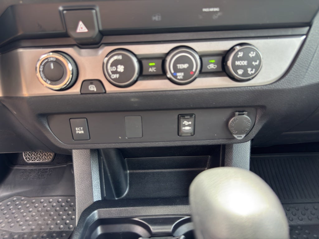 2019 Toyota Tacoma SR5 V6