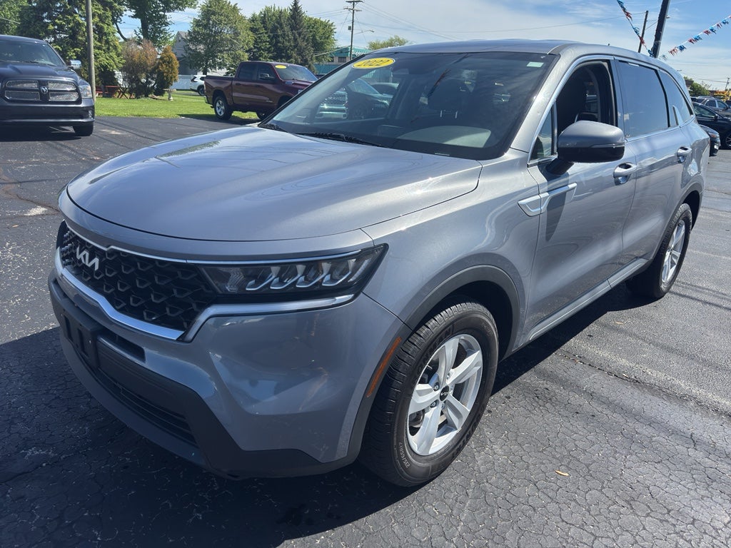 2022 Kia Sorento LX