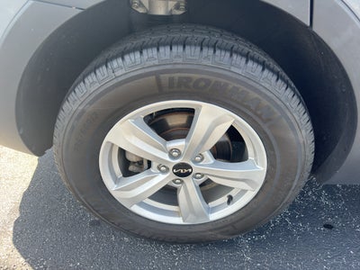 2022 Kia Sorento LX
