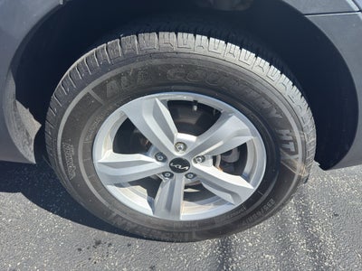 2022 Kia Sorento LX