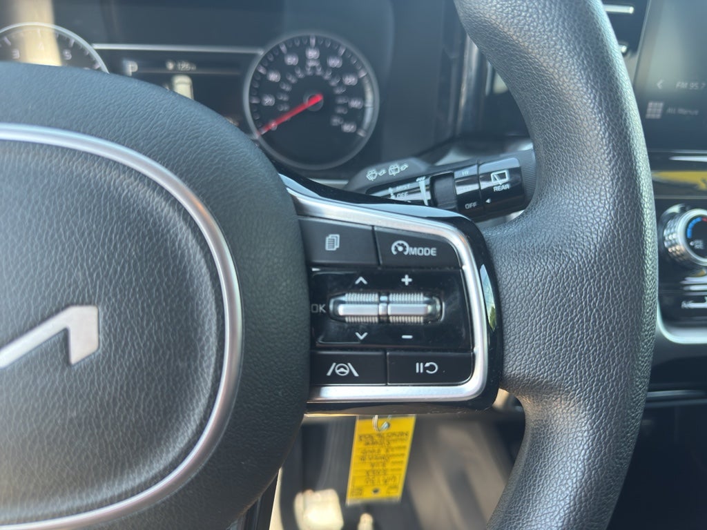 2022 Kia Sorento LX