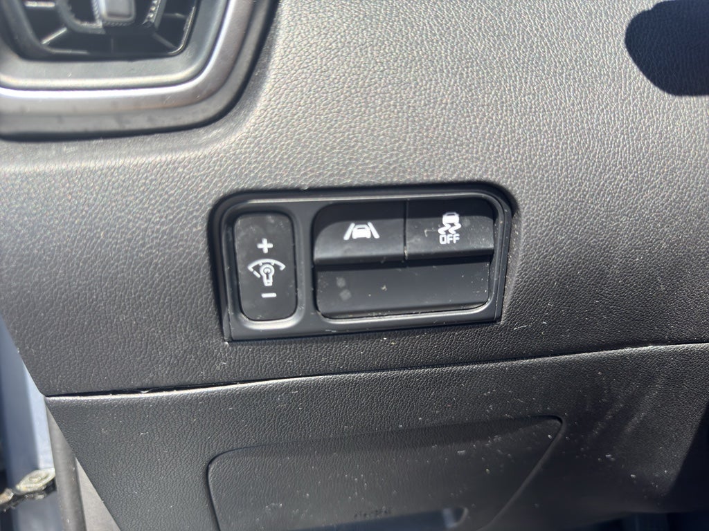 2022 Kia Sorento LX