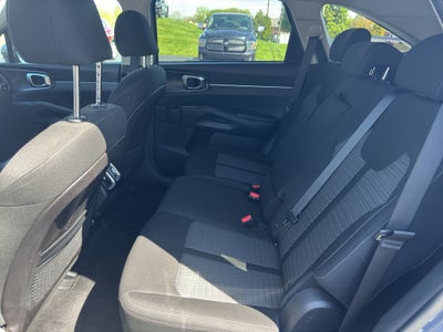 2022 Kia Sorento LX