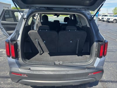 2022 Kia Sorento LX