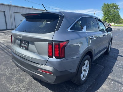 2022 Kia Sorento LX