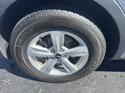2022 Kia Sorento LX
