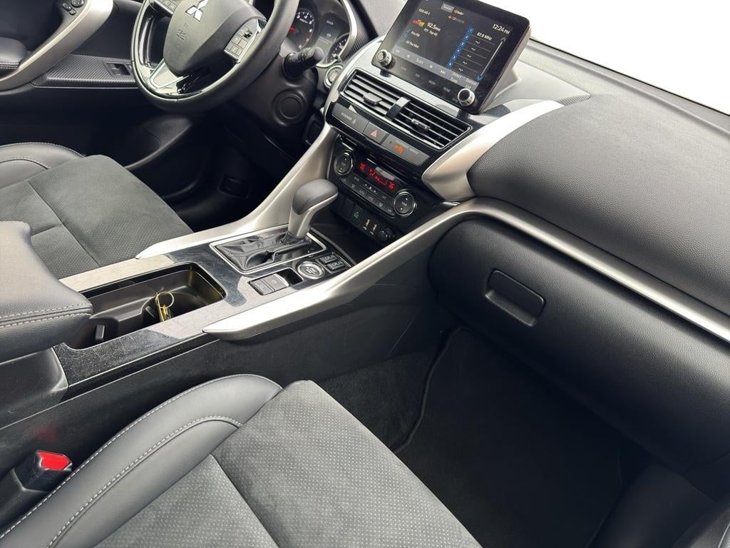 2025 Mitsubishi Eclipse Cross Base