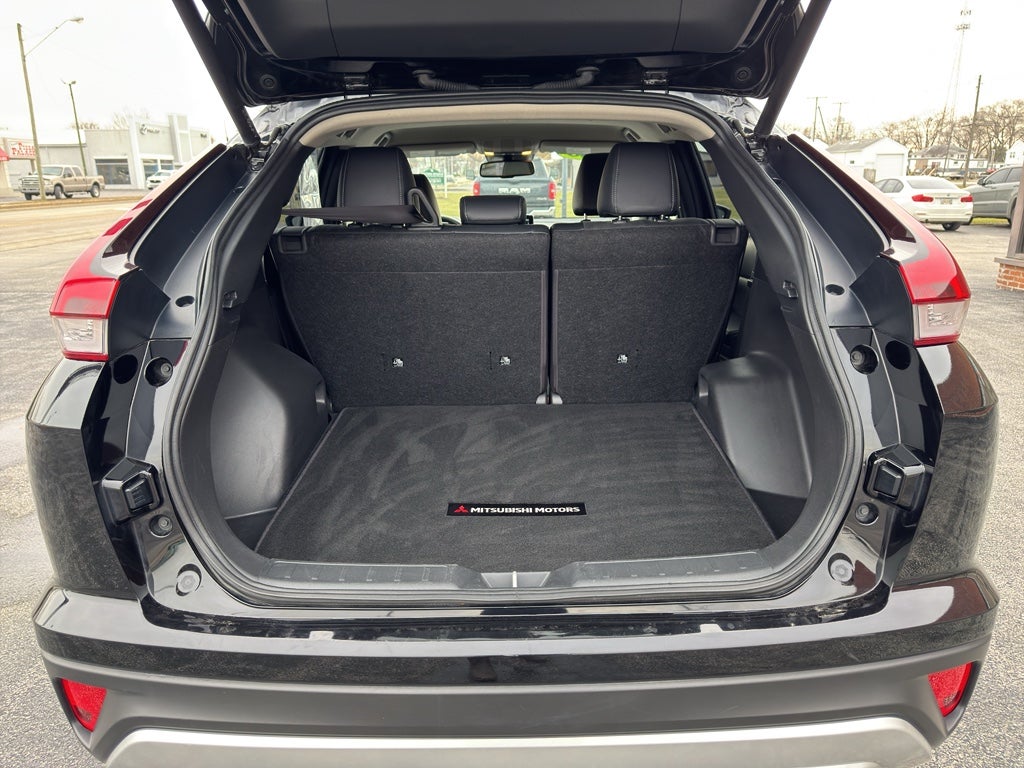 2025 Mitsubishi Eclipse Cross Base