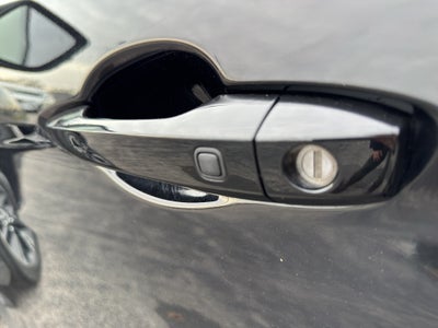 2025 Mitsubishi Eclipse Cross Base