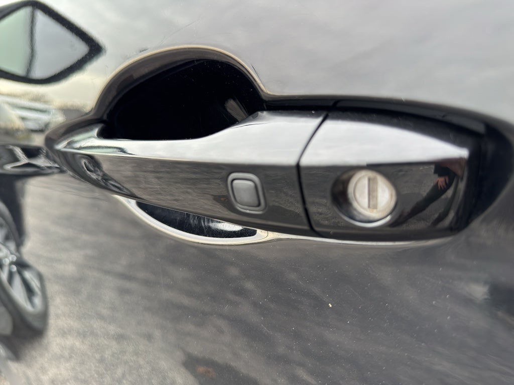 2025 Mitsubishi Eclipse Cross Base