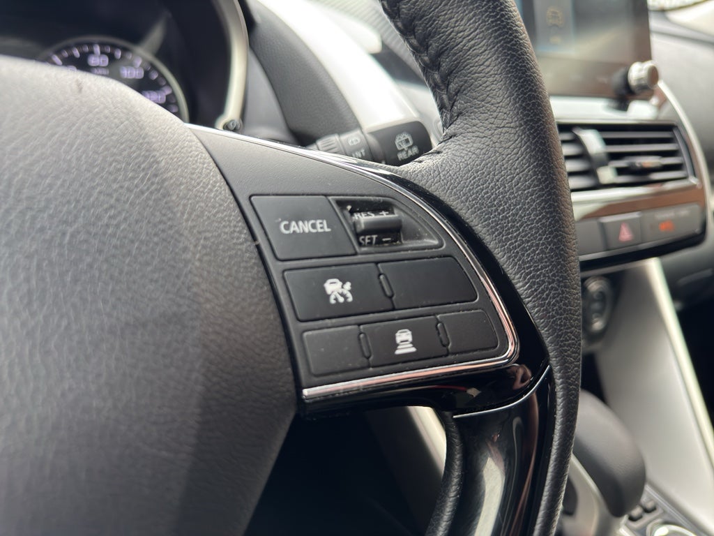 2025 Mitsubishi Eclipse Cross Base