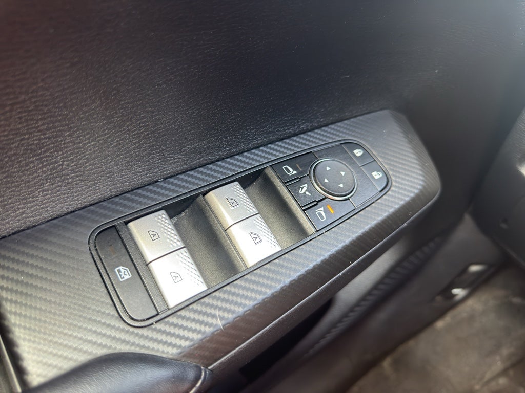 2024 Mitsubishi Outlander Base