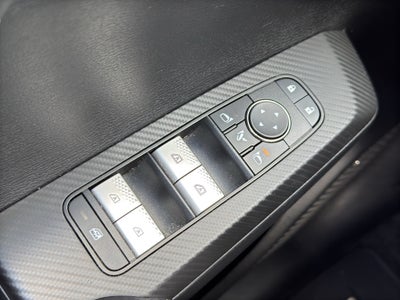 2025 Mitsubishi Outlander Base