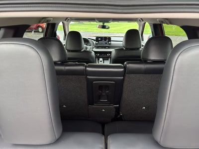 2024 Mitsubishi Outlander Base
