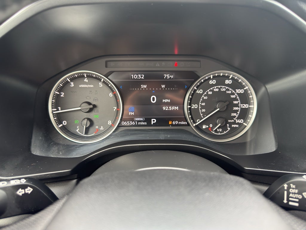 2024 Mitsubishi Outlander Base