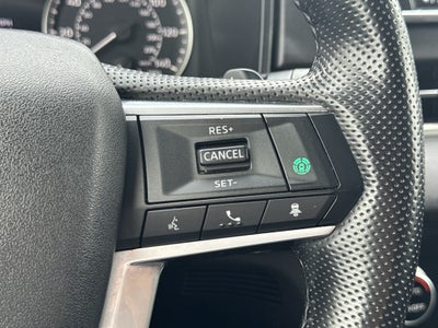 2024 Mitsubishi Outlander Base